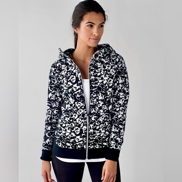 lululemon athletica Tops - Lululemon Scuba Hoodie III